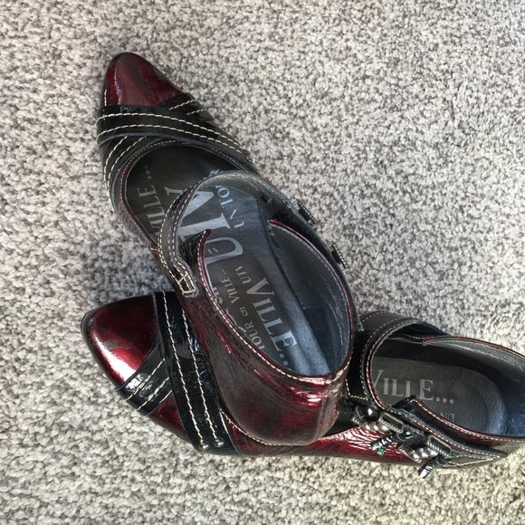 Un Tour En Ville Shoes - Picture 7 of 7